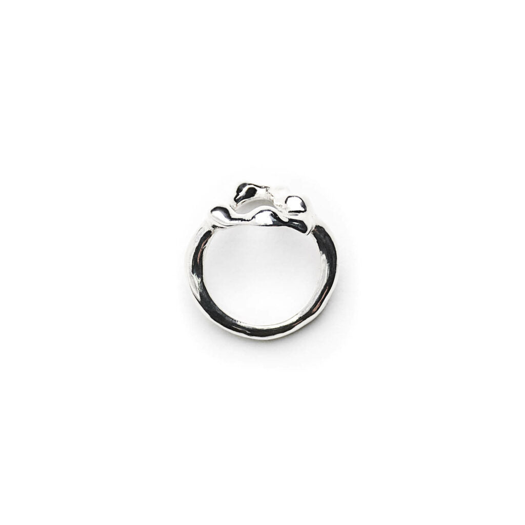Ajar ring