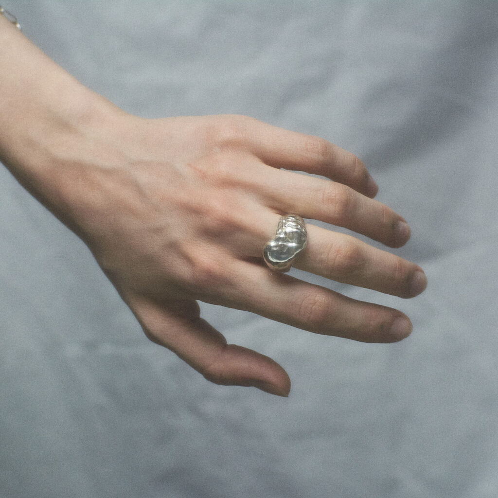 Warp signet