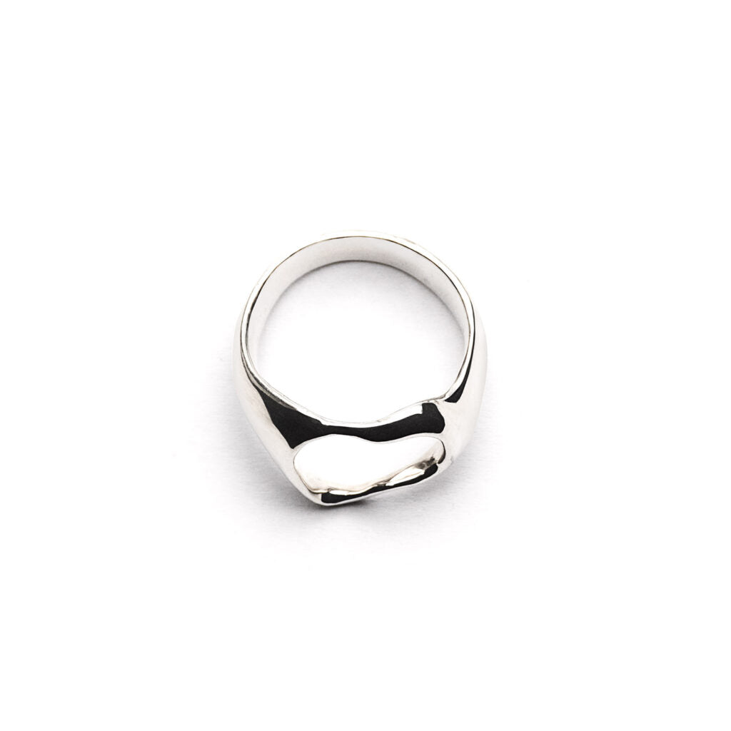 Hole ring