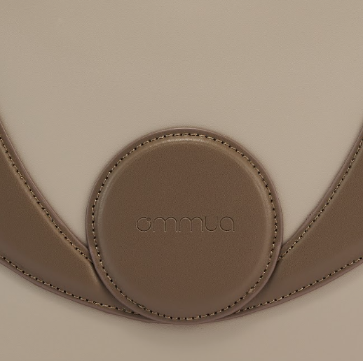 The Lotus Bag Taupe/Chocolate