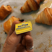 Enamel Pin "Butter"